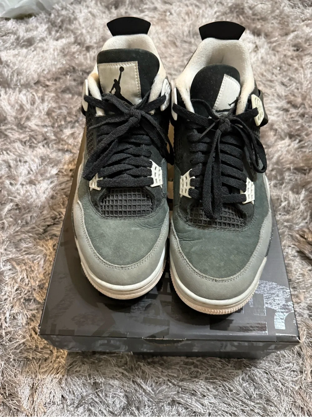 Air Jordan 4 Retro Sneakers FQ8138 002 Size 11